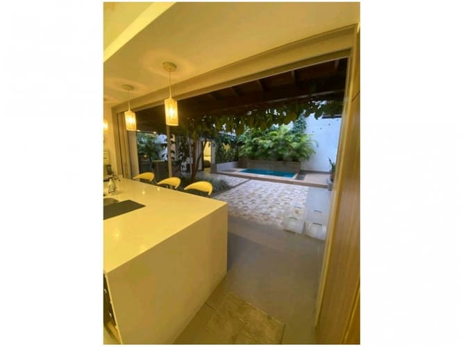 Casa de 4 alcobas en venta en Laureles, Medellín, 380 m² · foto 7 de 11