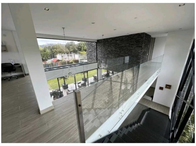 Casa de 5 alcobas en venta en Las Palmas, Envigado, 2000 m² · foto 13 de 17
