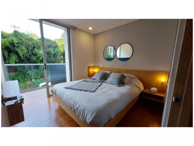 Apartamento de 2 alcobas en venta en El Poblado, Medellín, 70 m² · foto 13 de 15