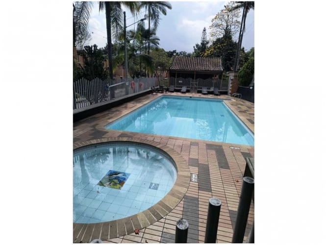 Casa de 3 alcobas en venta en Belén, Medellín, 150 m² · foto 11 de 24