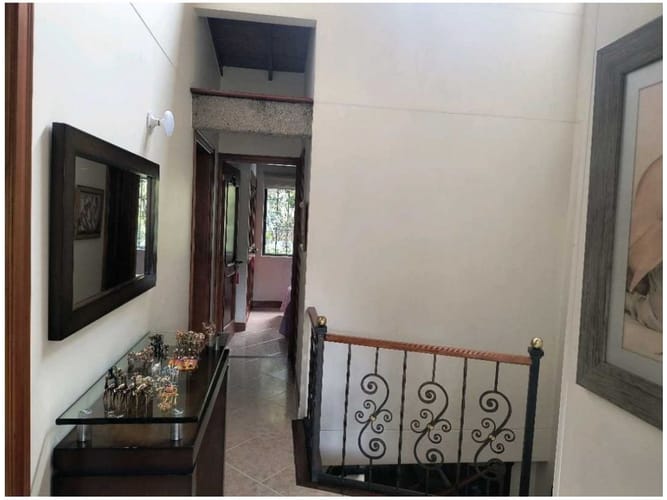 Casa de 3 alcobas en venta en Belén, Medellín, 150 m² · foto 22 de 24