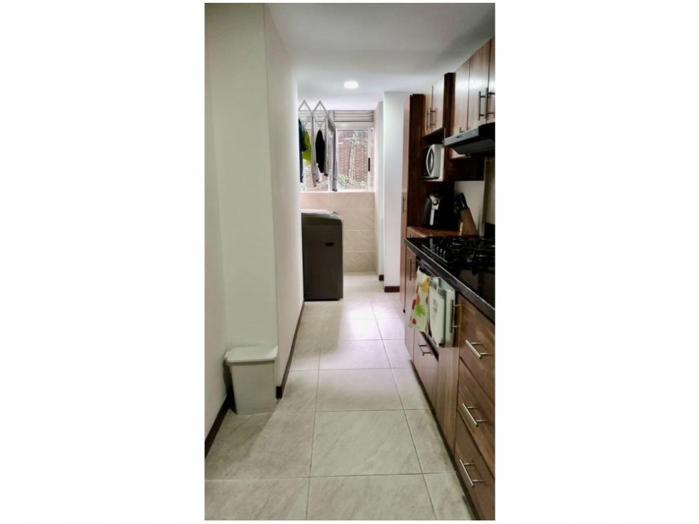 Apartamento en venta en El Poblado, Medellín · foto 14 de 23