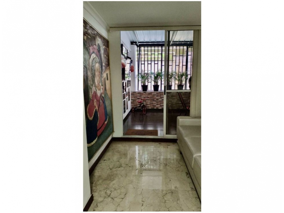 Apartamento en venta en El Poblado, Medellín · foto 15 de 23