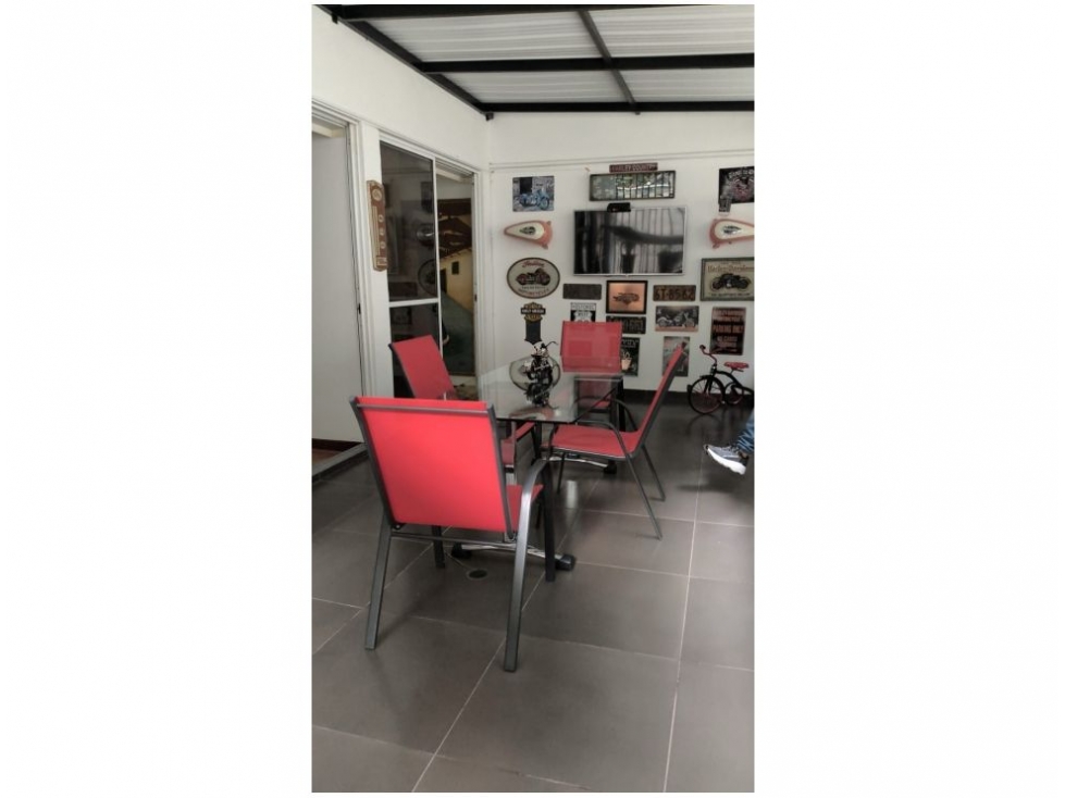 Apartamento en venta en El Poblado, Medellín · foto 23 de 23
