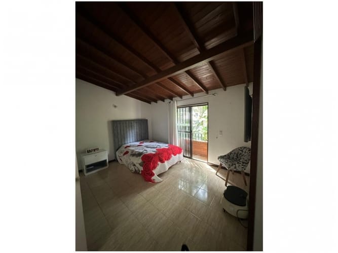 Casa de 4 alcobas en venta en Prados De Sabaneta, Sabaneta, 126 m² · foto 11 de 16