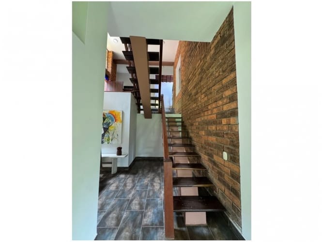 Casa de 5 alcobas en venta en La Doctora, Sabaneta, 320 m² · foto 13 de 24