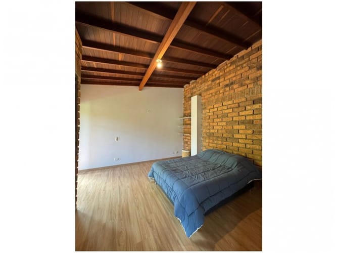Casa de 5 alcobas en venta en La Doctora, Sabaneta, 320 m² · foto 18 de 24