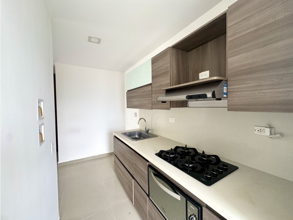 Apartamento en venta en Loma Del Esmeraldal, Envigado · foto 3 de 6
