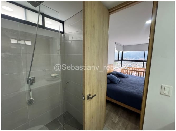 Apartamento de 3 alcobas en venta en El Poblado, Medellín, 88 m² · foto 18 de 21