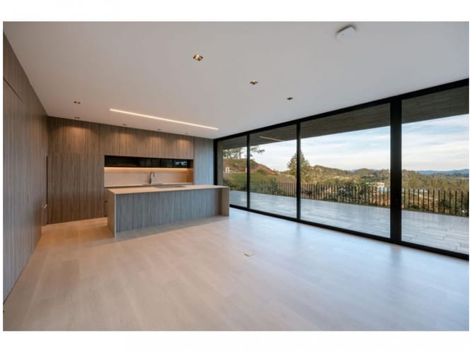 Casa de 4 alcobas en venta en El Dorado, Envigado, 1076 m² · foto 7 de 18