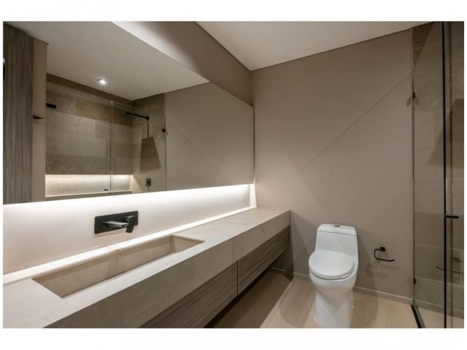 Casa de 4 alcobas en venta en El Dorado, Envigado, 1076 m² · foto 13 de 18