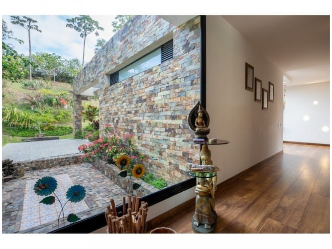 Casa de 3 alcobas en venta en Escobero, Envigado, 1707 m² · foto 13 de 19