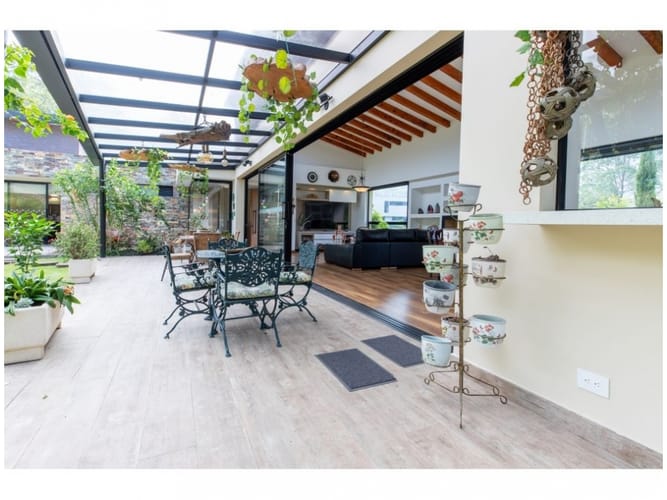 Casa de 3 alcobas en venta en Escobero, Envigado, 1707 m² · foto 16 de 19