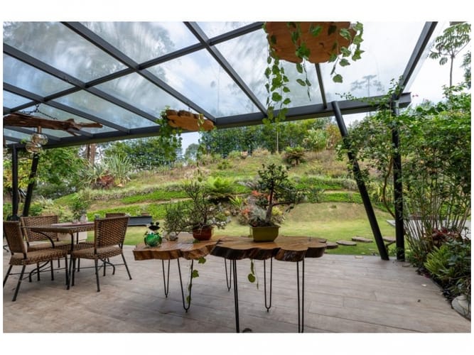 Casa de 3 alcobas en venta en Escobero, Envigado, 1707 m² · foto 17 de 19