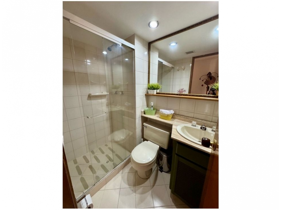 Apartamento en venta en El Poblado, Medellín · foto 15 de 22