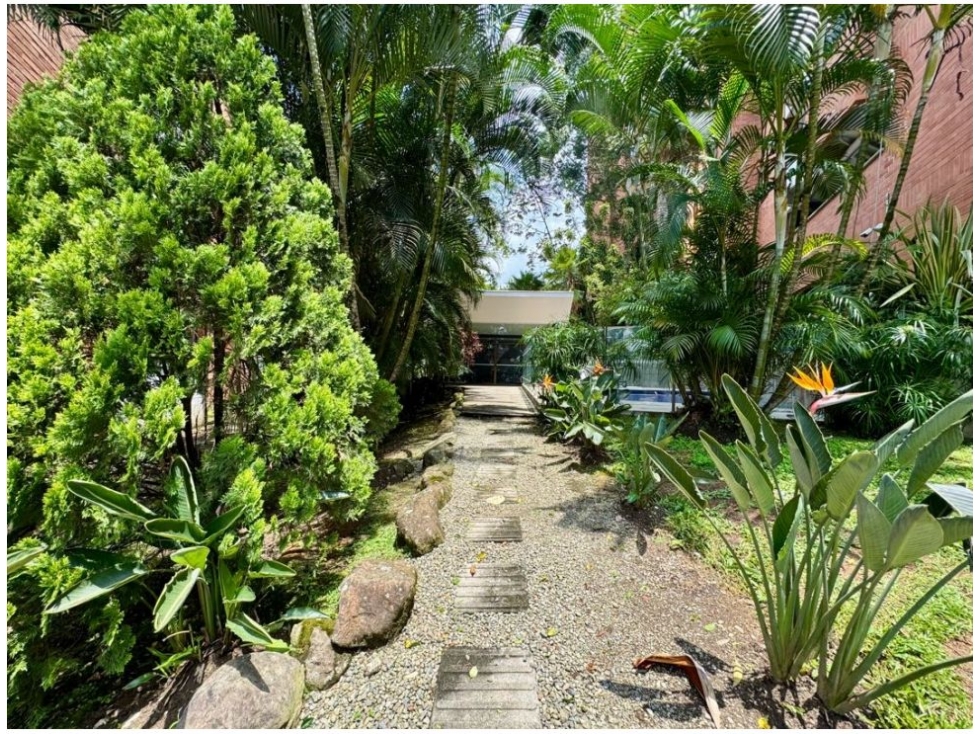Apartamento en venta en El Poblado, Medellín · foto 19 de 22