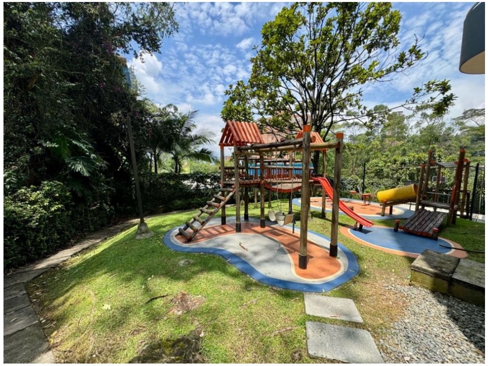 Apartamento en venta en El Poblado, Medellín · foto 21 de 22