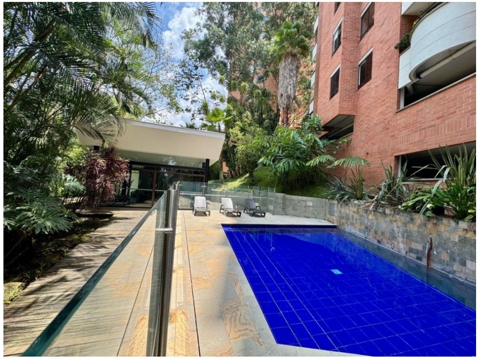 Apartamento en venta en El Poblado, Medellín · foto 22 de 22