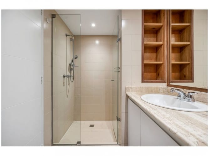 Apartamento en venta en Las Lomas No.1, Medellín · foto 13 de 24