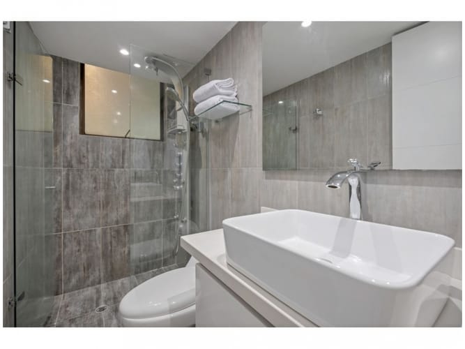 Apartamento en venta en Las Lomas No.1, Medellín · foto 15 de 24