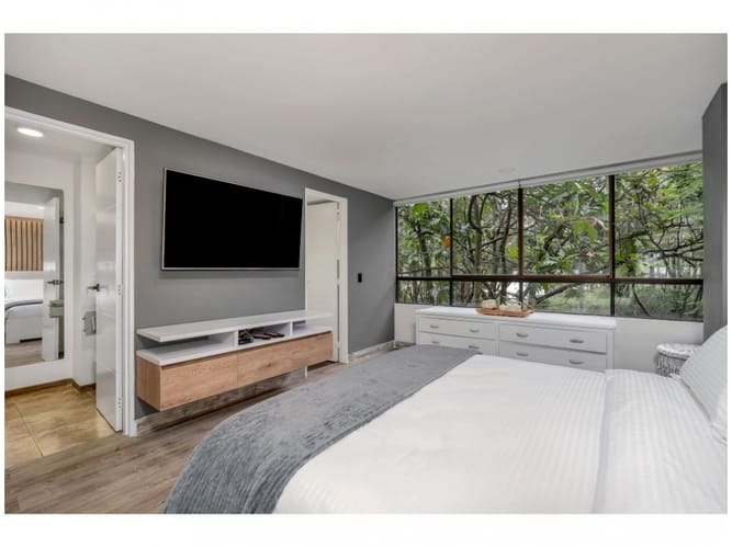 Apartamento en venta en Las Lomas No.1, Medellín · foto 22 de 24