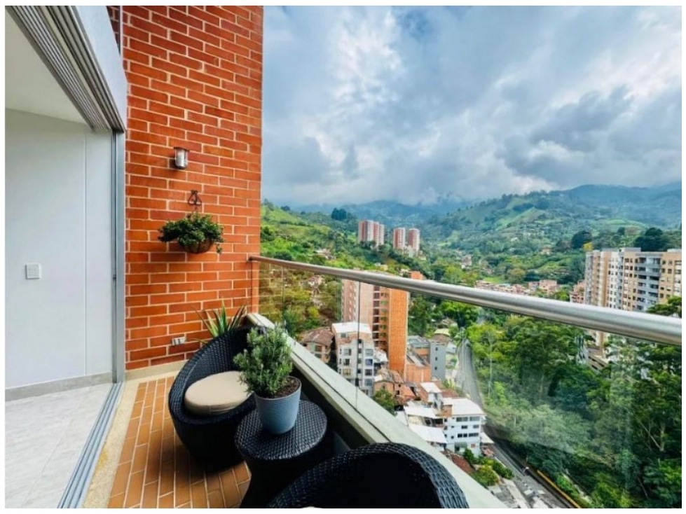 Apartamento en venta en Camino Verde, Envigado · foto 3 de 19