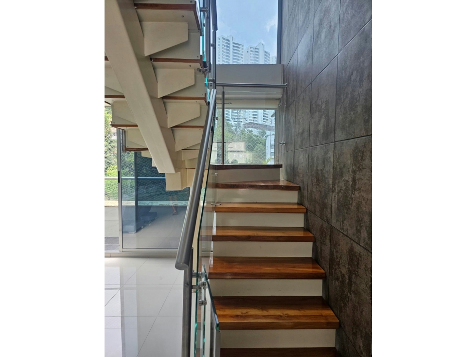 Apartamento en venta en El Poblado, Medellín · foto 9 de 11