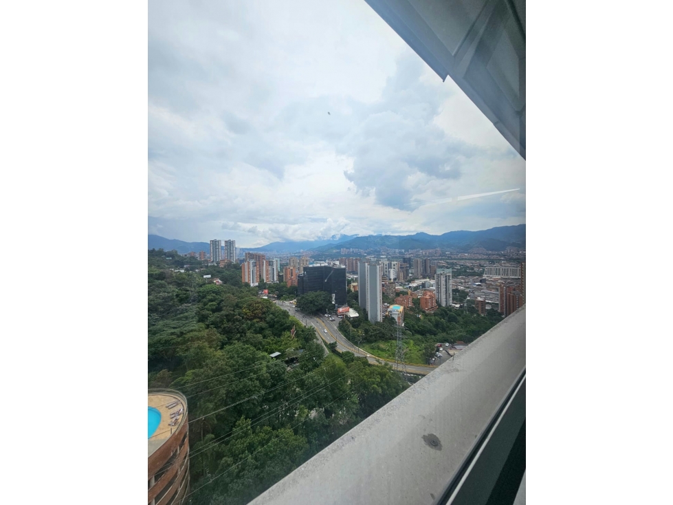 Apartamento en venta en El Poblado, Medellín · foto 11 de 11