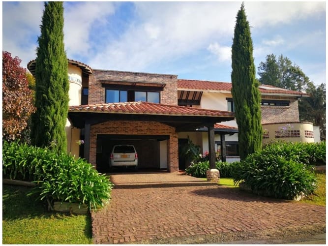 Casa de 4 alcobas en venta en Llano Grande, Rionegro, 1400 m² · foto 7 de 22