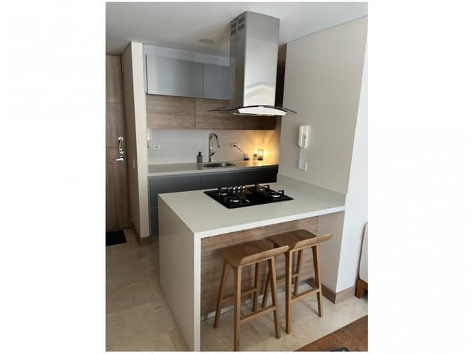 Apartamento de 3 alcobas en venta en Laureles, Envigado, 90 m² · foto 3 de 17