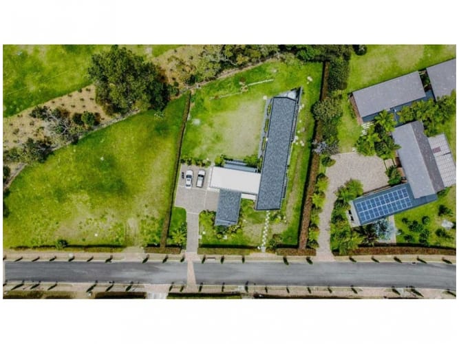 Casa de 3 alcobas en venta en Pantanillo, Envigado, 1614 m² · foto 8 de 24
