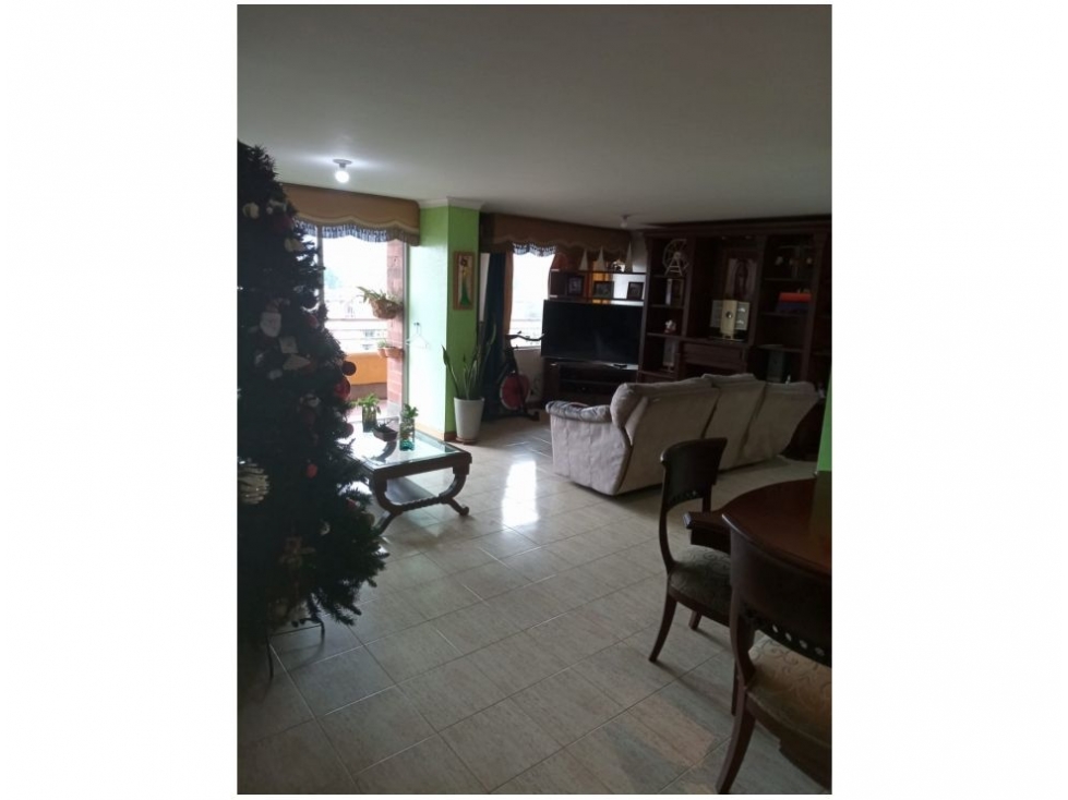 Apartamento en venta en Laureles, Medellín · foto 3 de 16