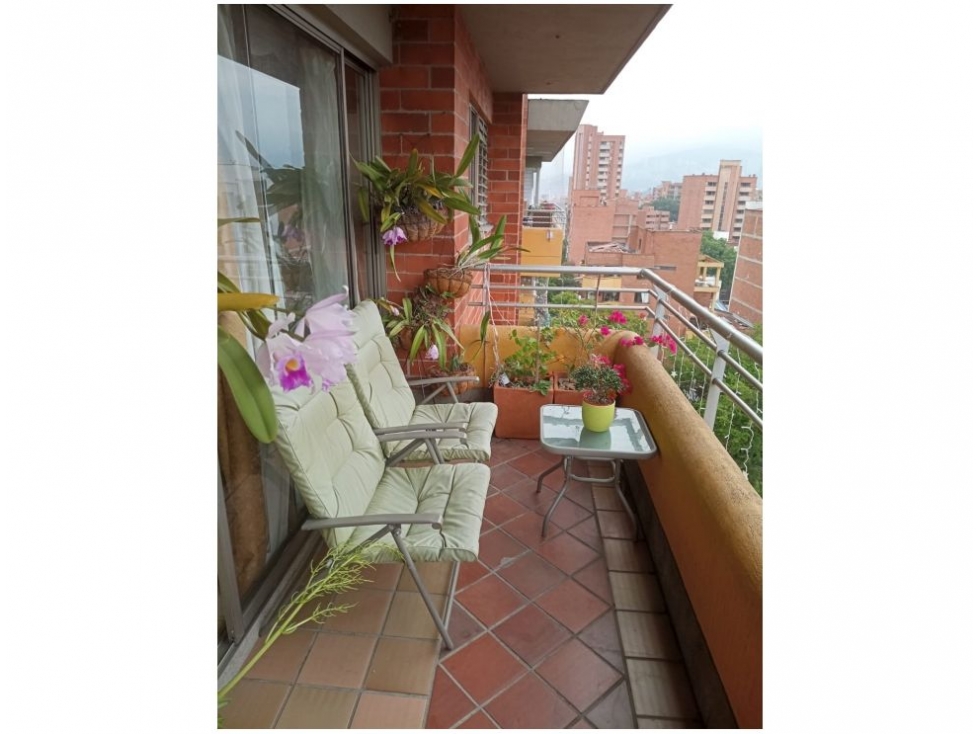 Apartamento en venta en Laureles, Medellín · foto 4 de 16