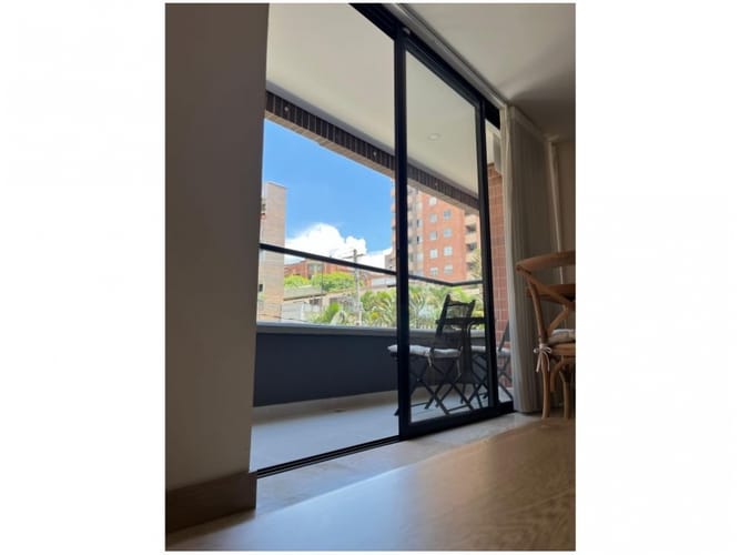 Apartamento de 3 alcobas en venta en Laureles, Envigado, 90 m² · foto 8 de 17