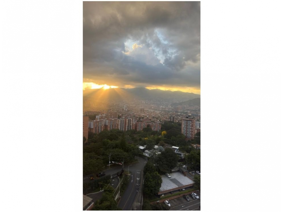 Apartamento en venta en El Esmeraldal, Envigado · foto 5 de 20