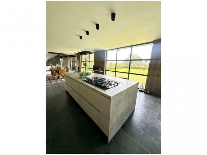 Casa de 3 alcobas en venta en Pantanillo, Envigado, 1614 m² · foto 18 de 24