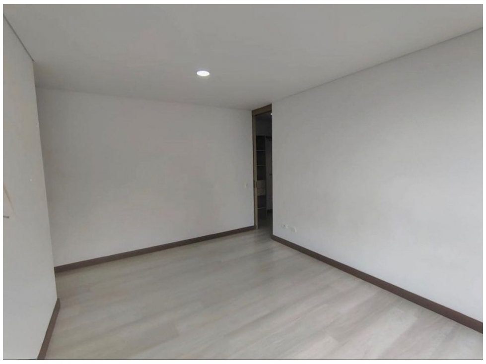 Apartamento en venta en El Esmeraldal, Envigado · foto 8 de 20