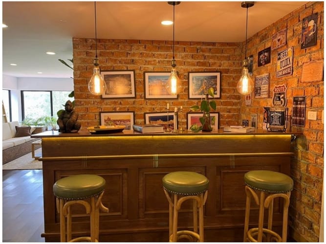 Casa de 6 alcobas en venta en Medellín · foto 6 de 12