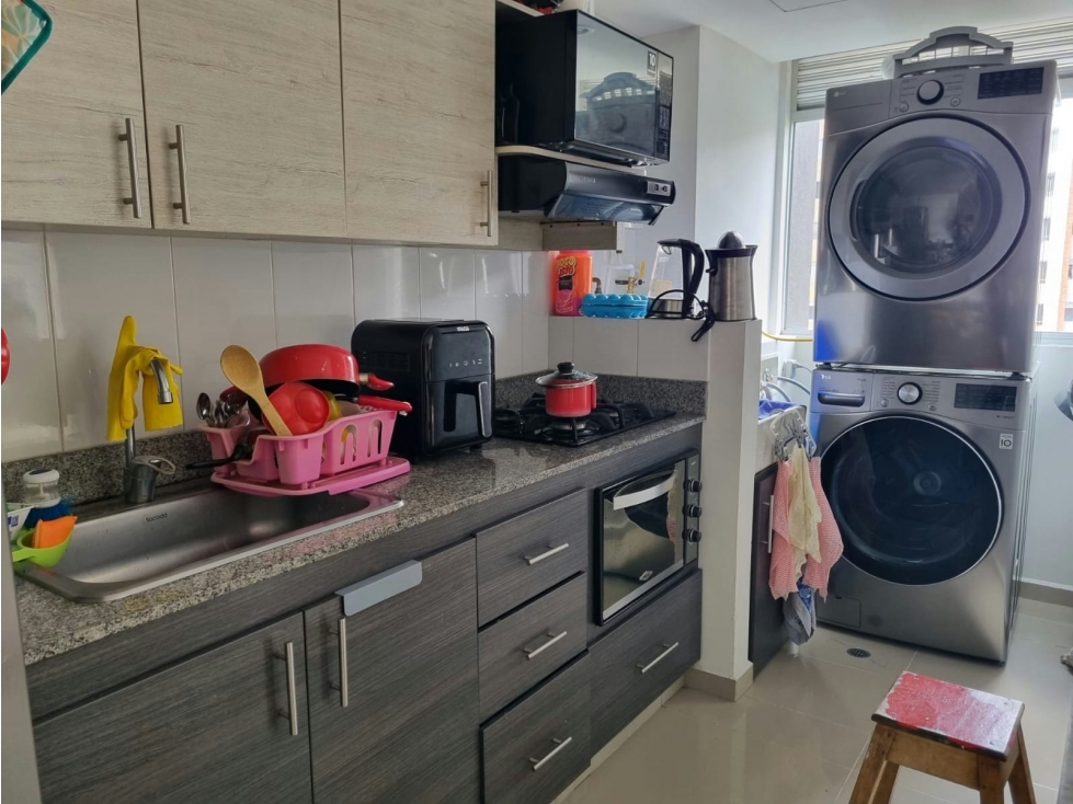 Apartamento en venta en La Abadia, Medellín · foto 2 de 11