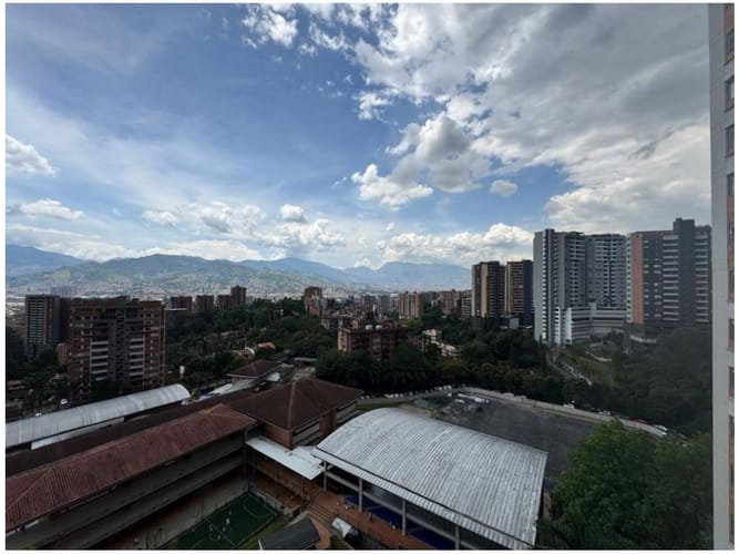 Apartamento de 3 alcobas en venta en Loma Del Chocho, Envigado, 120 m² · foto 8 de 21