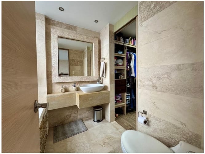 Apartamento de 3 alcobas en venta en Loma Del Chocho, Envigado, 120 m² · foto 13 de 21
