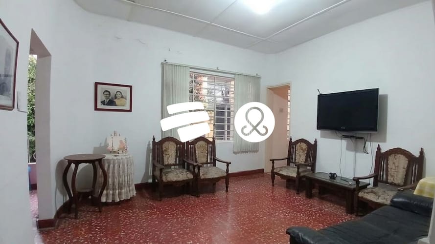 Casa de 8 alcobas en venta en Manrique Central, Medellín, 240 m² · foto 10 de 20