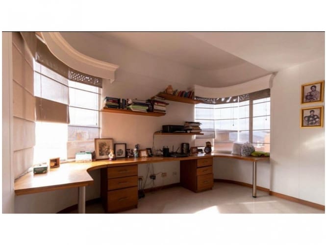 Casa de 3 alcobas en venta en Aves Maria, Sabaneta, 300 m² · foto 8 de 12