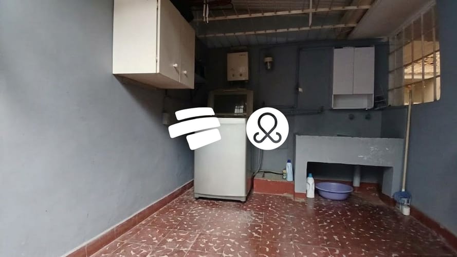 Casa de 8 alcobas en venta en Manrique Central, Medellín, 240 m² · foto 12 de 20