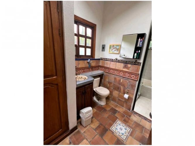 Casa de 5 alcobas en venta en Llano Grande, Rionegro, 285 m² · foto 11 de 14