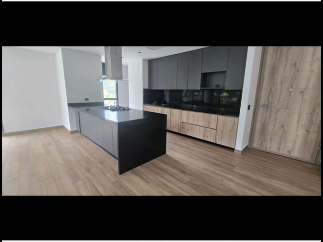 Apartamento de 3 alcobas en venta en Palma De Mollorca, Envigado, 204 m² · foto 8 de 24