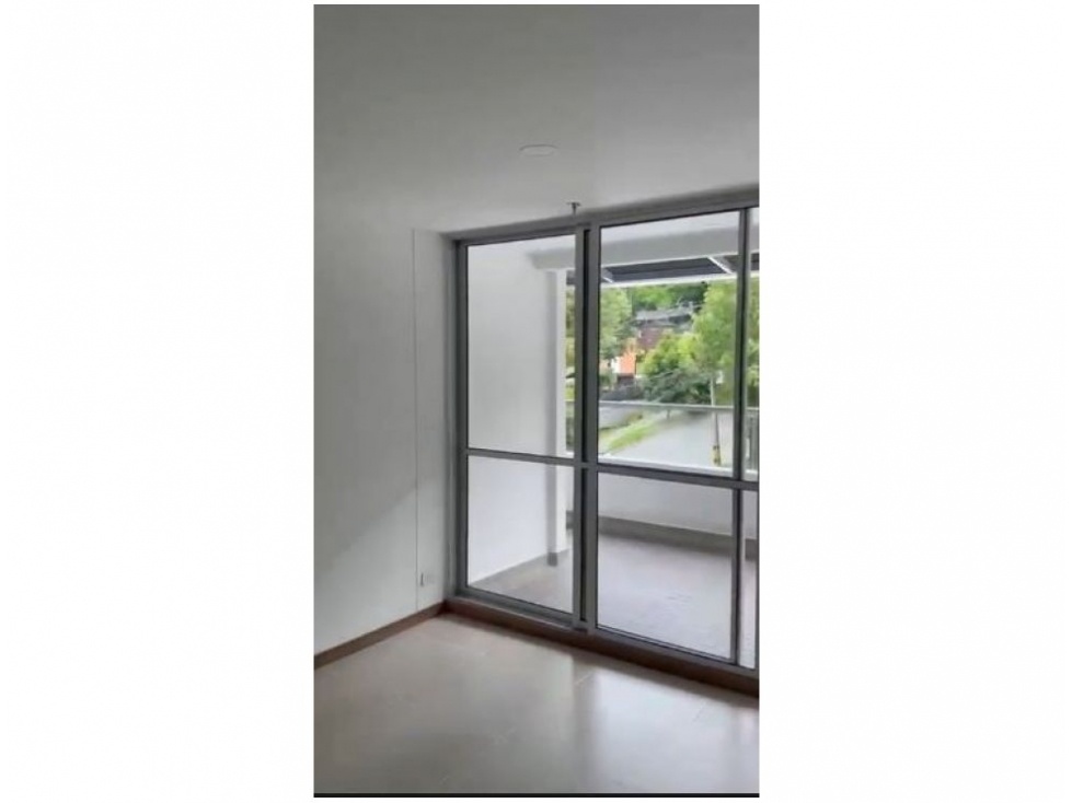 Apartamento en venta en Loma Del Barro, Envigado · foto 7 de 24