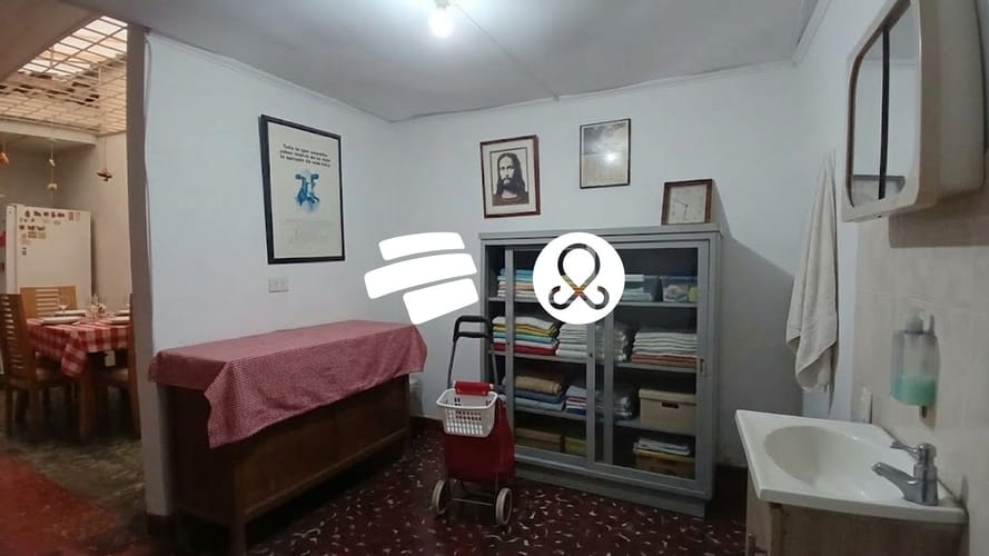 Casa de 8 alcobas en venta en Manrique Central, Medellín, 240 m² · foto 18 de 20