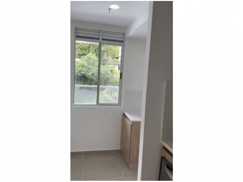 Apartamento en venta en Loma Del Barro, Envigado · foto 9 de 24