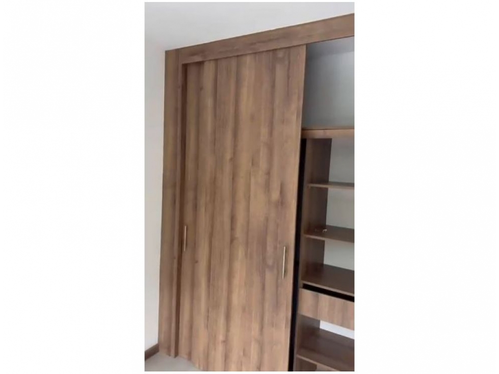 Apartamento en venta en Loma Del Barro, Envigado · foto 18 de 24